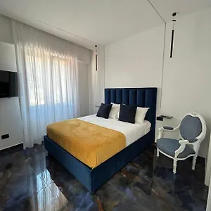 Core E Core Naples